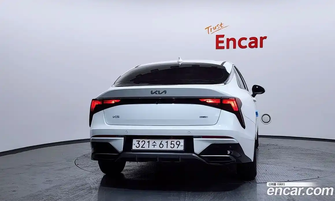 Kia K5 2024 2.0 Автомат в Москве № 54293, фото 3