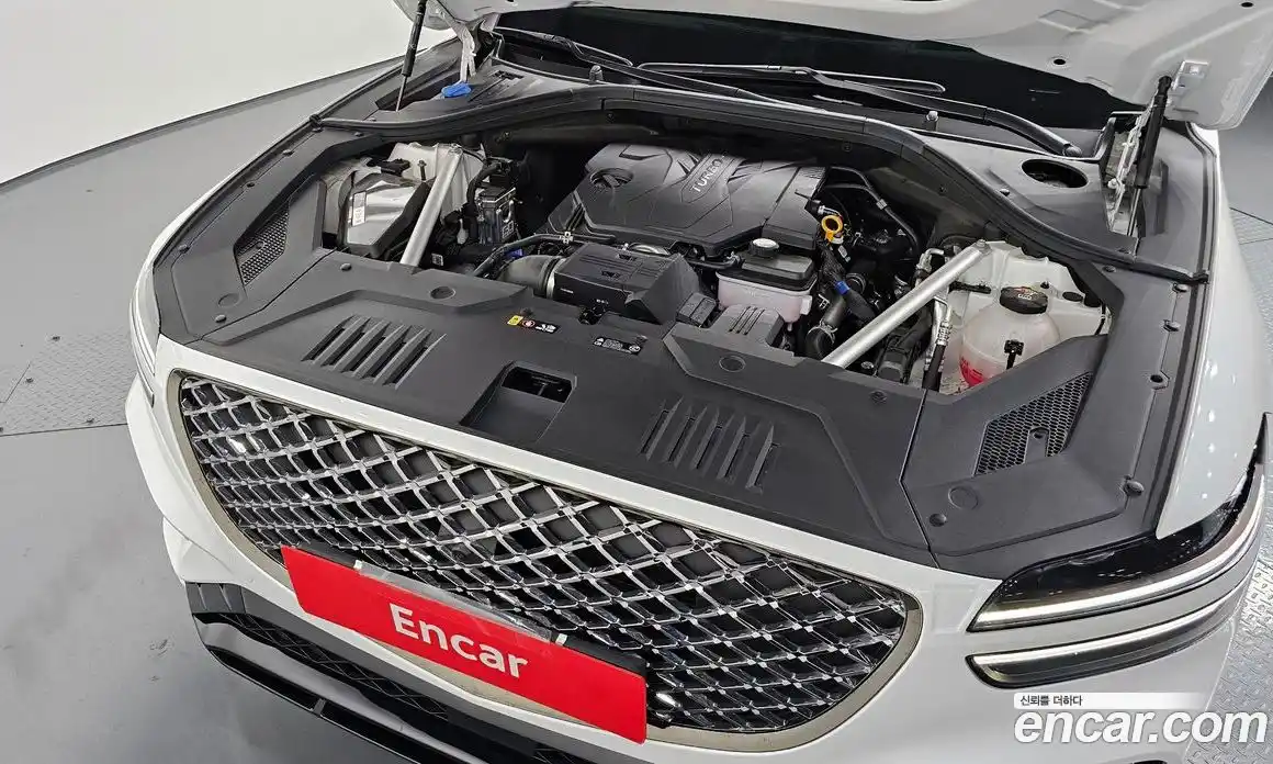 Genesis GV70 2023 2.5 Автомат в Москве № 57201, фото 3