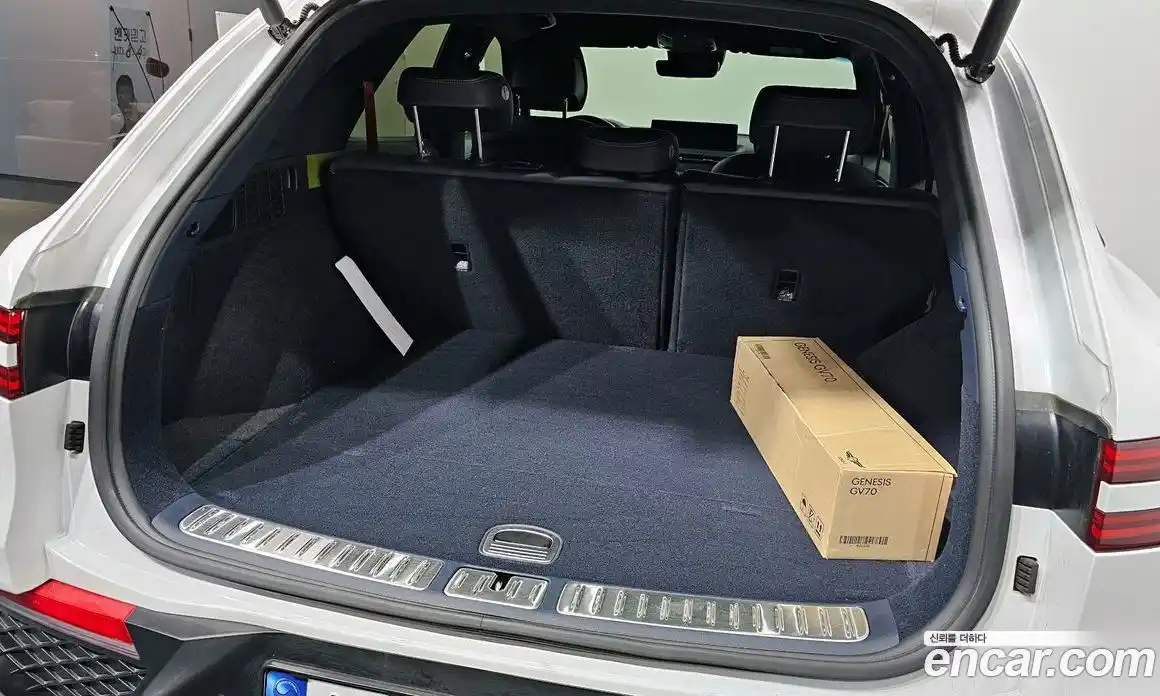 Genesis GV70 2023 2.5 Автомат в Москве № 57201, фото 7