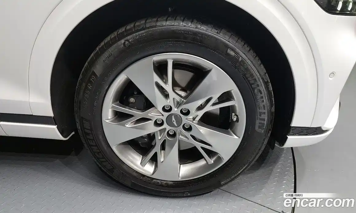 Genesis GV70 2021 2.5 Автомат в Москве № 57380, фото 16