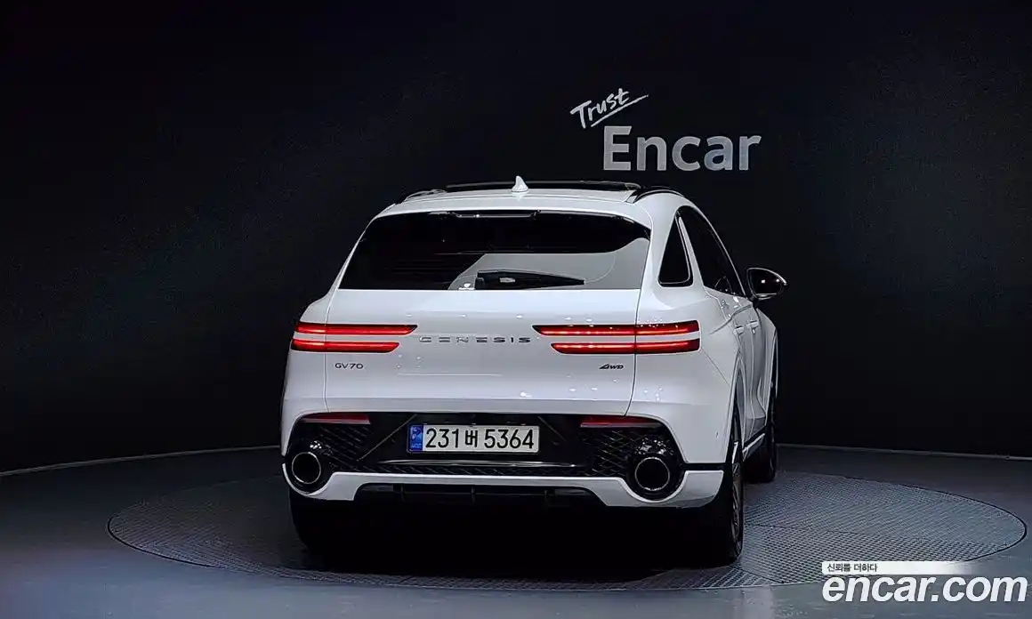 Genesis GV70 2021 2.5 Автомат в Москве № 57380, фото 3