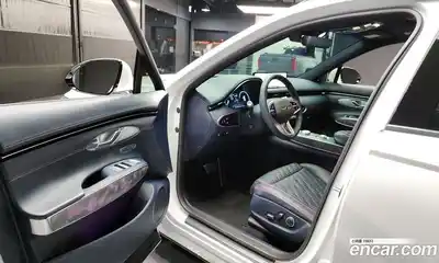 Genesis GV70 2021 2.5 Автомат в Москве № 57380, миниатюра 5