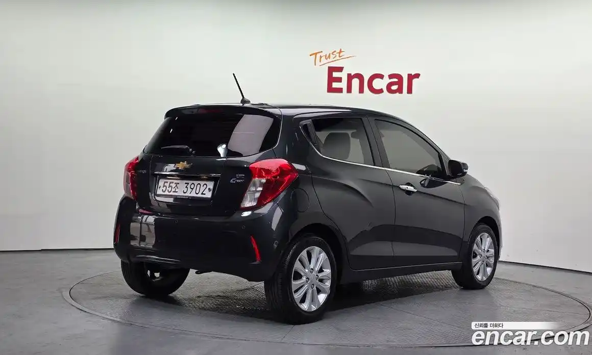 Chevrolet Spark 2018 1.0 Автомат в Москве № 65850, фото 10