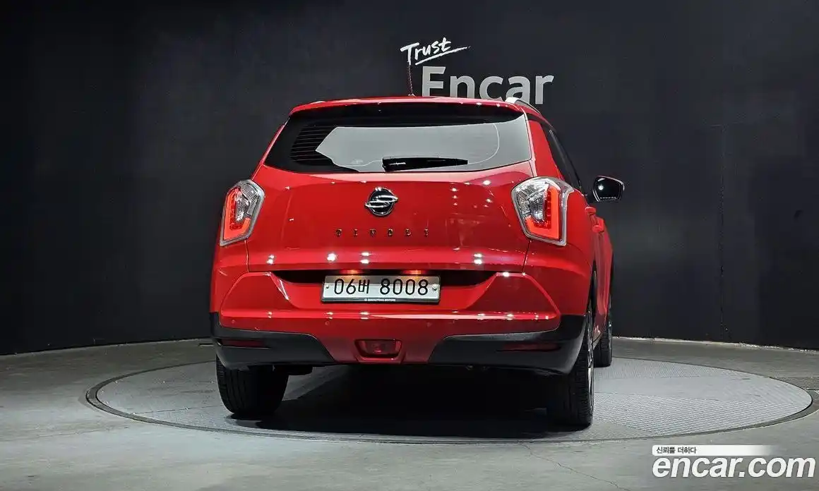 SsangYong TIBOLI 2016 1.6 Автомат в Москве № 66869, фото 3