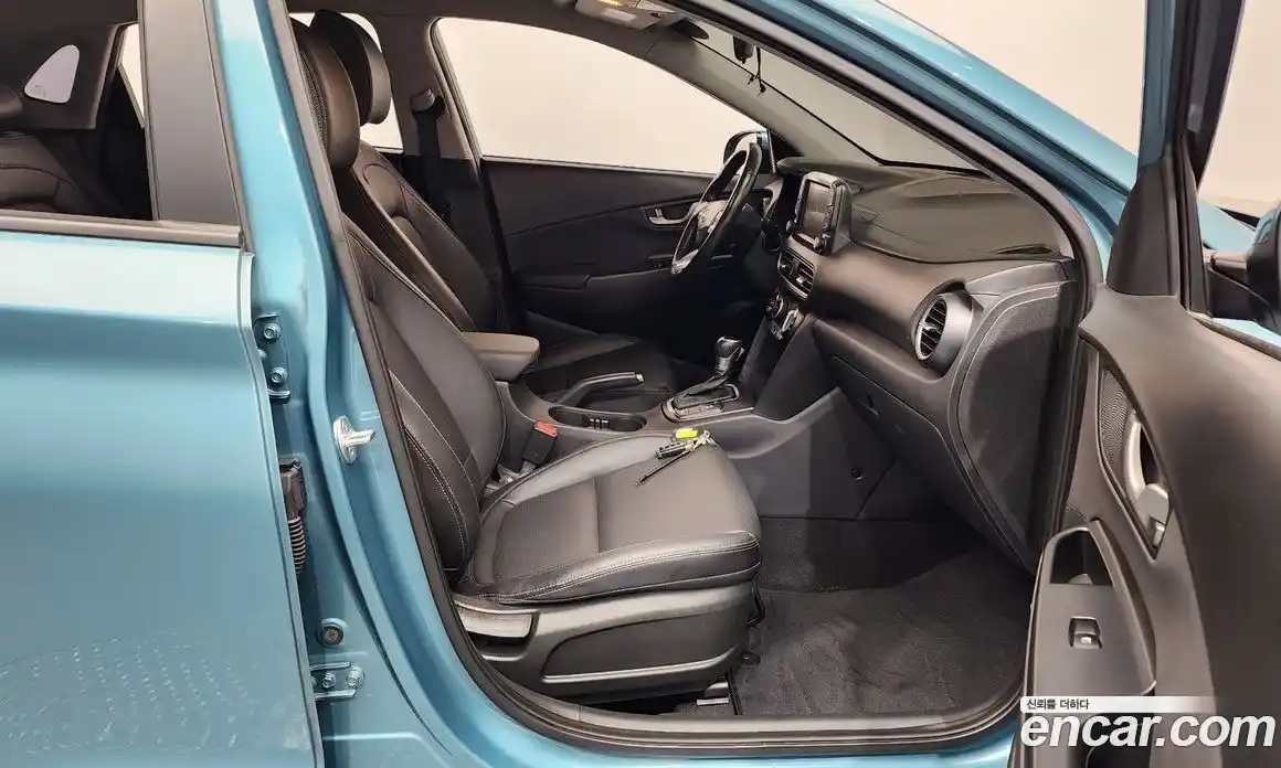 Hyundai Kona 2018 1.6 Автомат в Москве № 87583, фото 15