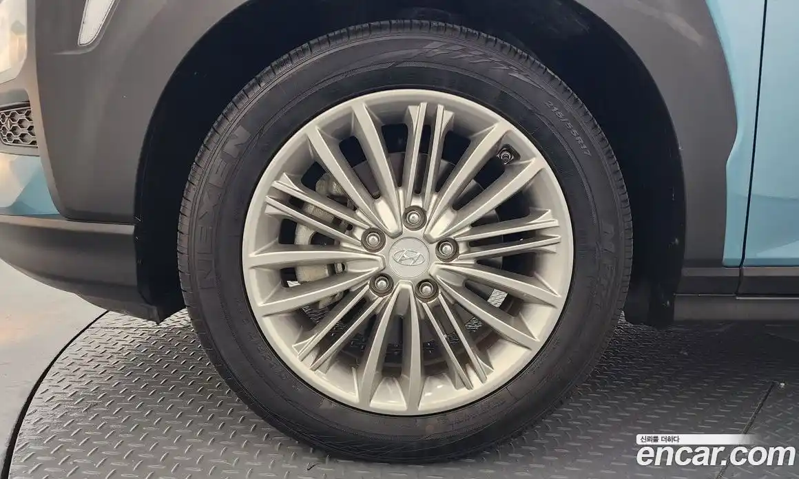 Hyundai Kona 2018 1.6 Автомат в Москве № 87583, фото 17