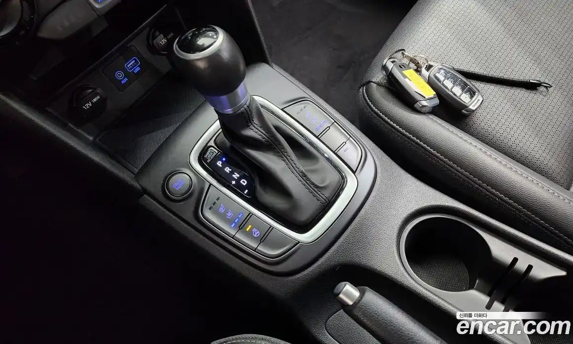 Hyundai Kona 2018 1.6 Автомат в Москве № 87583, фото 18