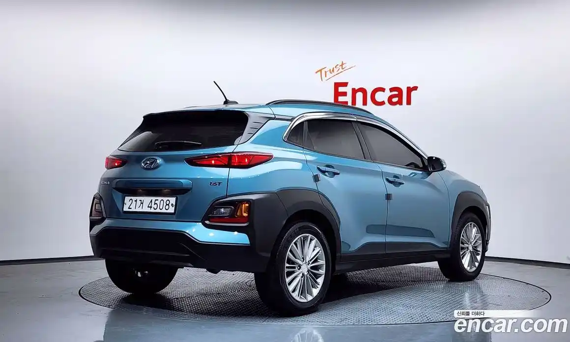 Hyundai Kona 2018 1.6 Автомат в Москве № 87583, фото 3