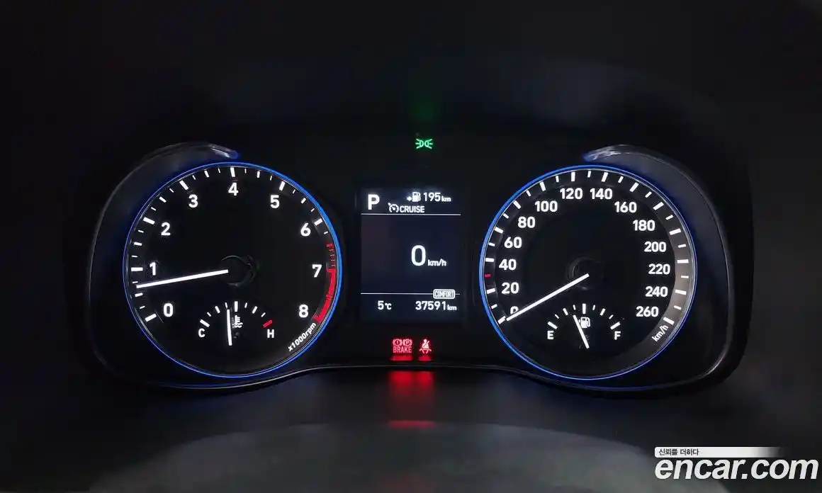 Hyundai Kona 2018 1.6 Автомат в Москве № 87583, фото 4