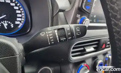 Hyundai Kona 2018 1.6 Автомат в Москве № 87583, миниатюра 7