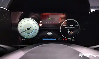 Hyundai Avante 2024 1.6 Автомат в Москве № 8832, миниатюра 11