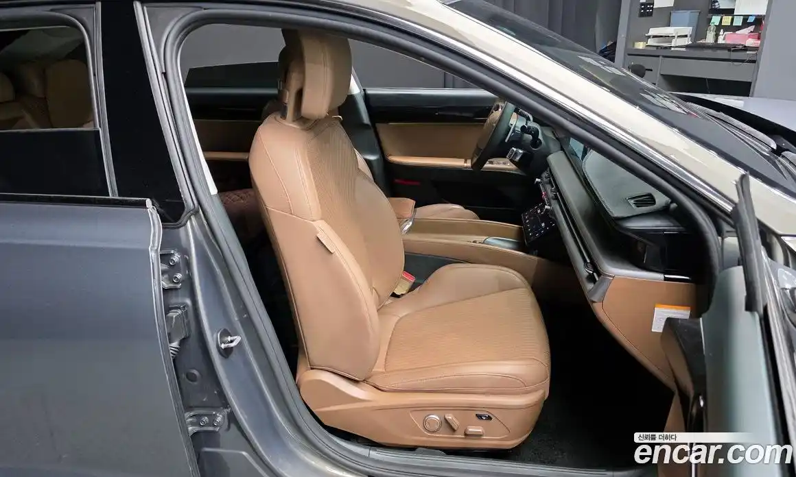 Hyundai Grandeur 2023 1.6 Автомат в Москве № 90594, фото 6