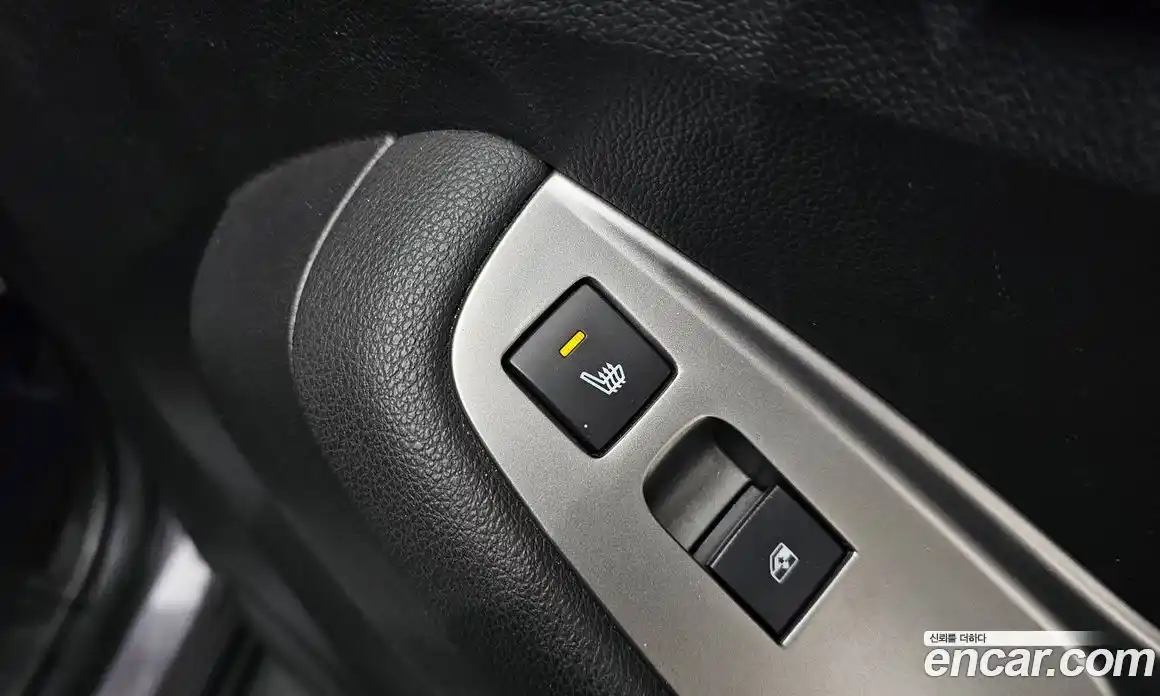 Chevrolet Orlando 2014 2.0 Автомат в Москве № 99685, фото 3