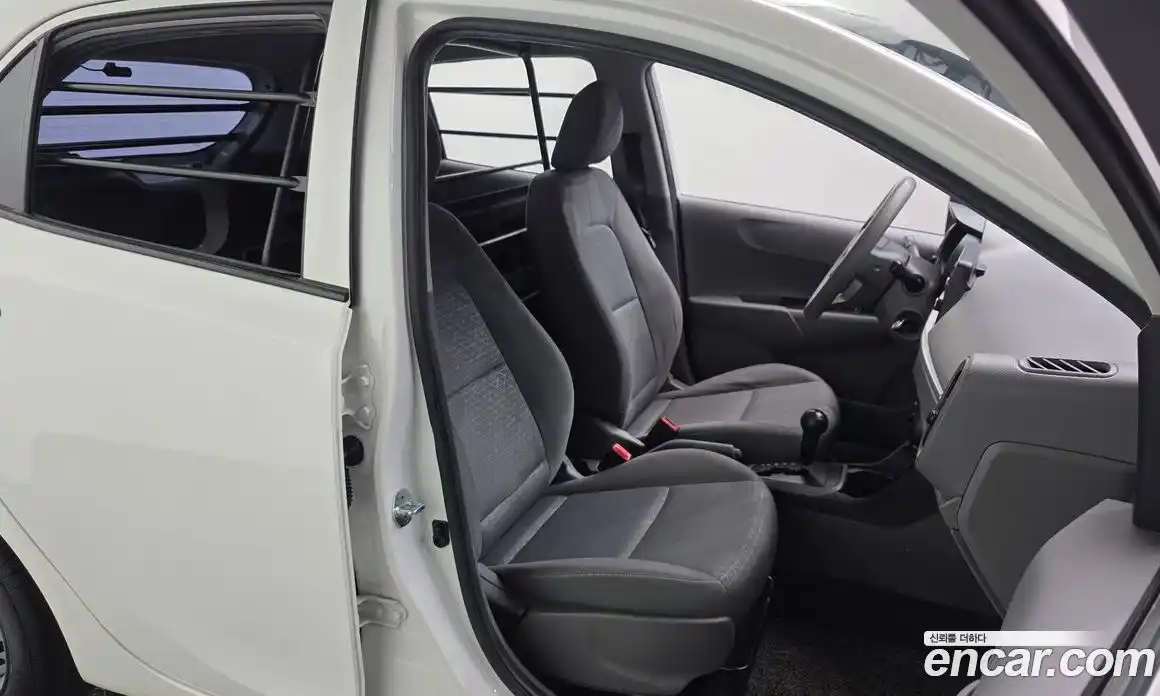 Kia Morning 2021 1.0 Автомат в Москве № 101726, фото 8