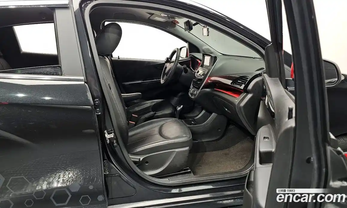 Chevrolet Spark 2016 1.0 Автомат в Москве № 103405, фото 19