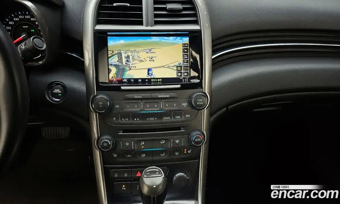 Chevrolet Malibu 2015 2.0 Автомат в Москве № 104065, фото 12