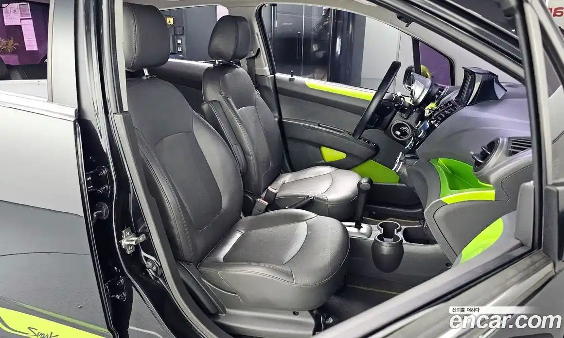 Chevrolet Spark 2014 1.0 Автомат в Москве № 104767, фото 14