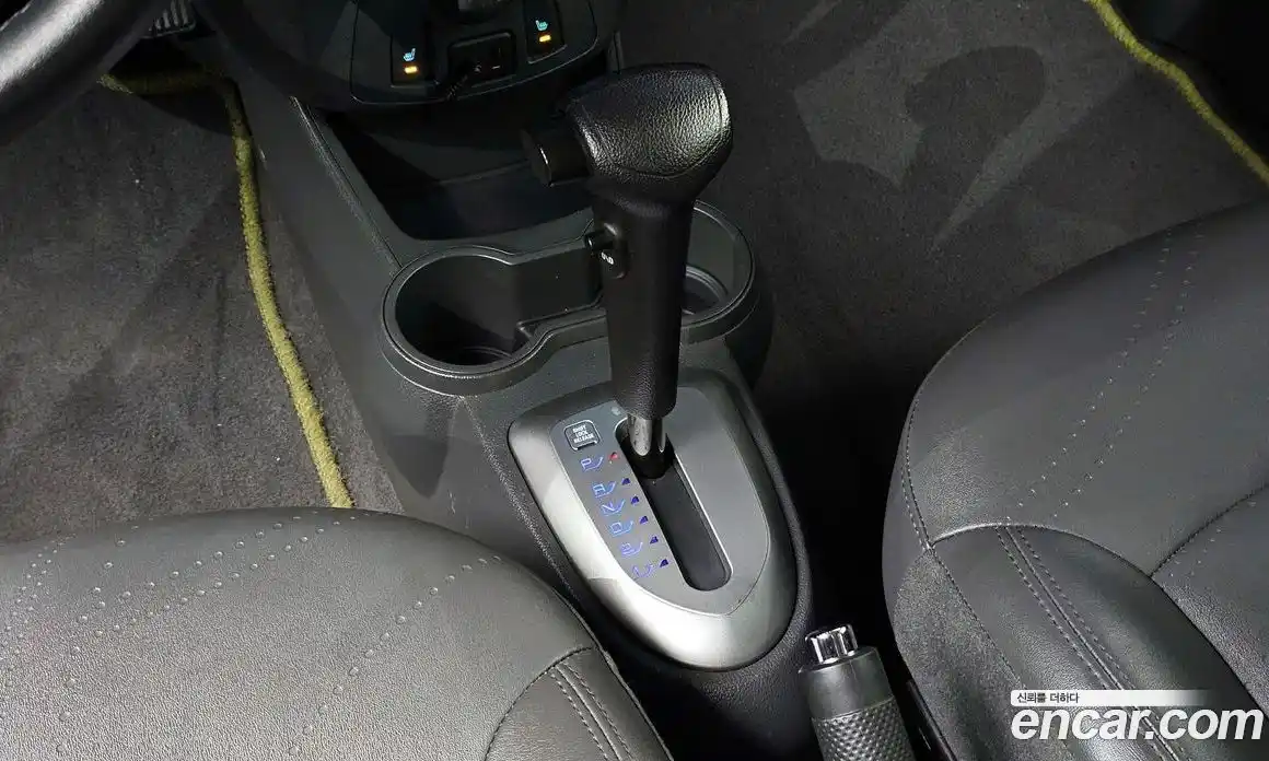 Chevrolet Spark 2014 1.0 Автомат в Москве № 104767, фото 17