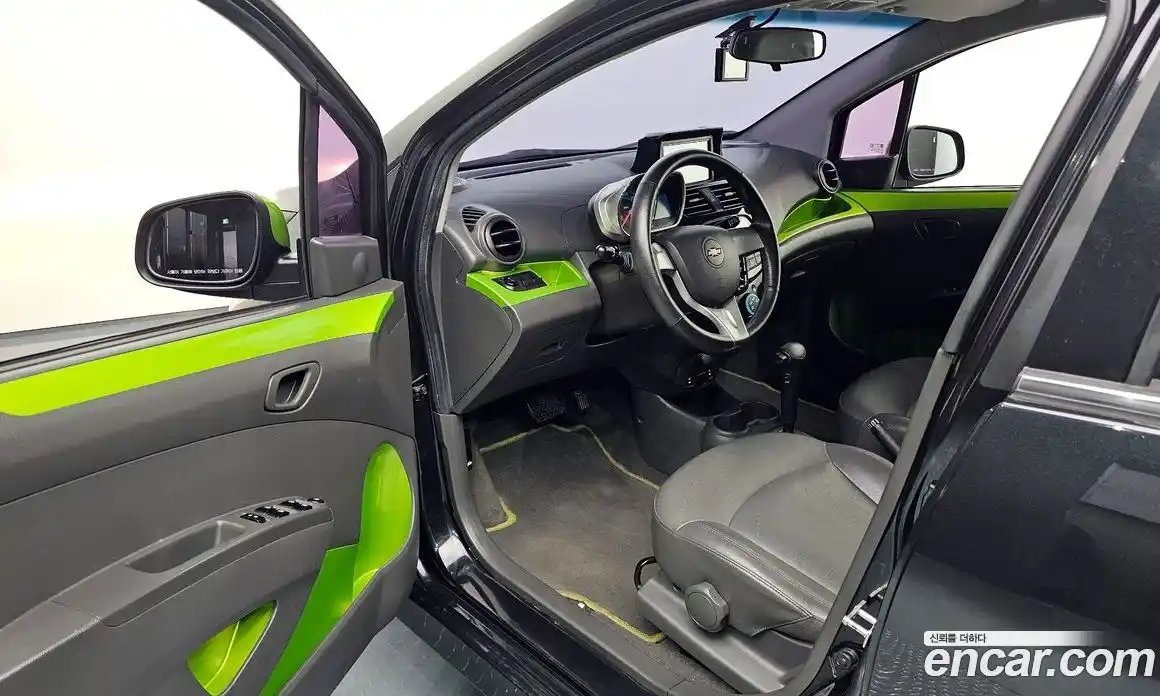 Chevrolet Spark 2014 1.0 Автомат в Москве № 104767, фото 4