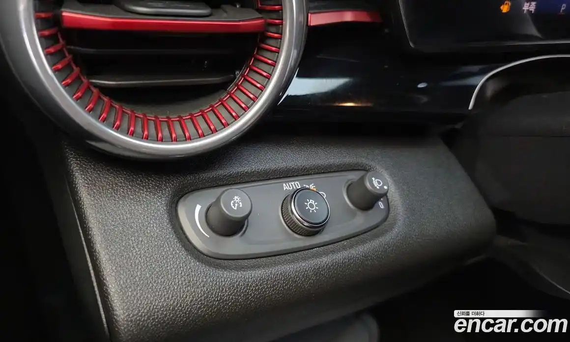 Chevrolet Trax 2024 1.2 Автомат в Москве № 105547, фото 3