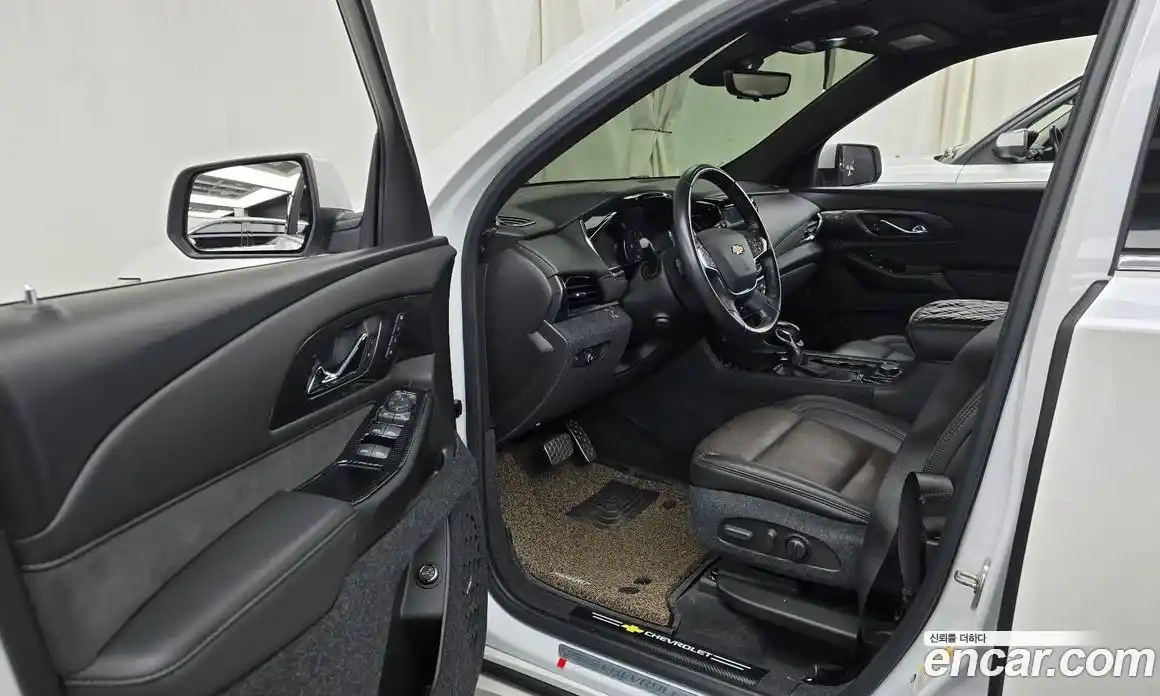 Chevrolet Traverse 2022 3.6 Автомат в Москве № 105721, фото 9