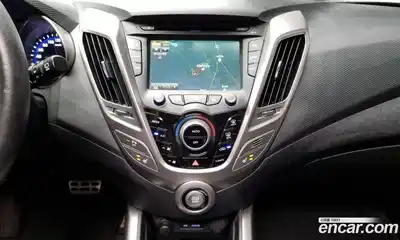 Hyundai Veloster, 2012