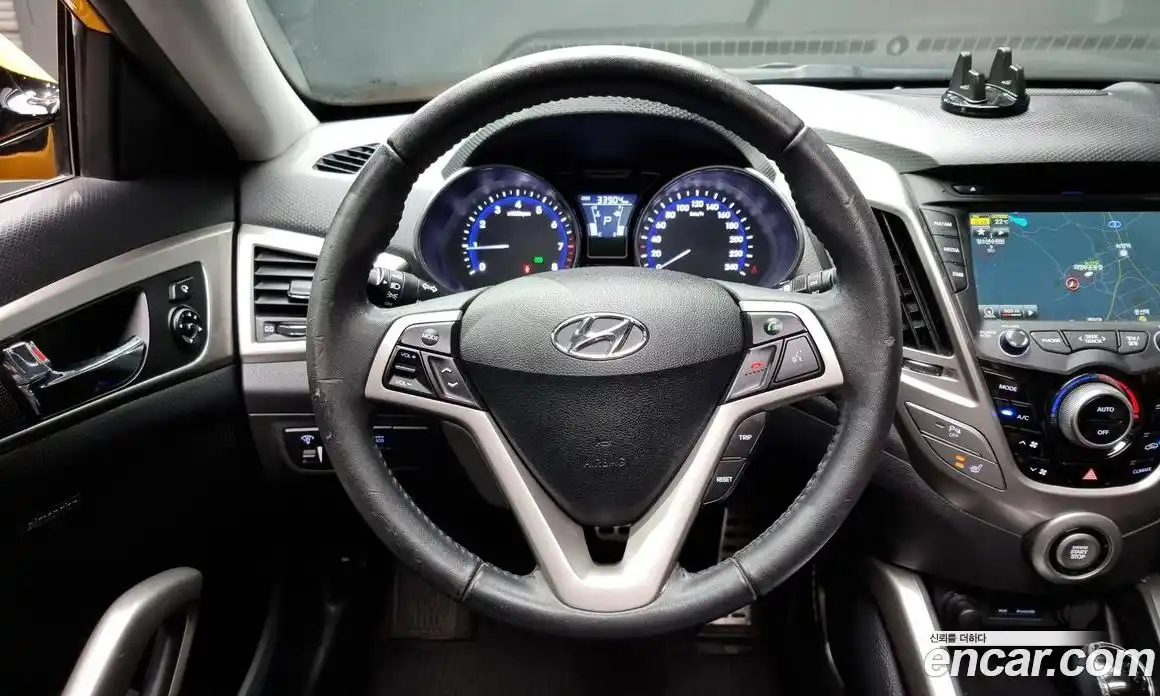 Hyundai Veloster 2012 1.6 Автомат в Москве № 111474, фото 20