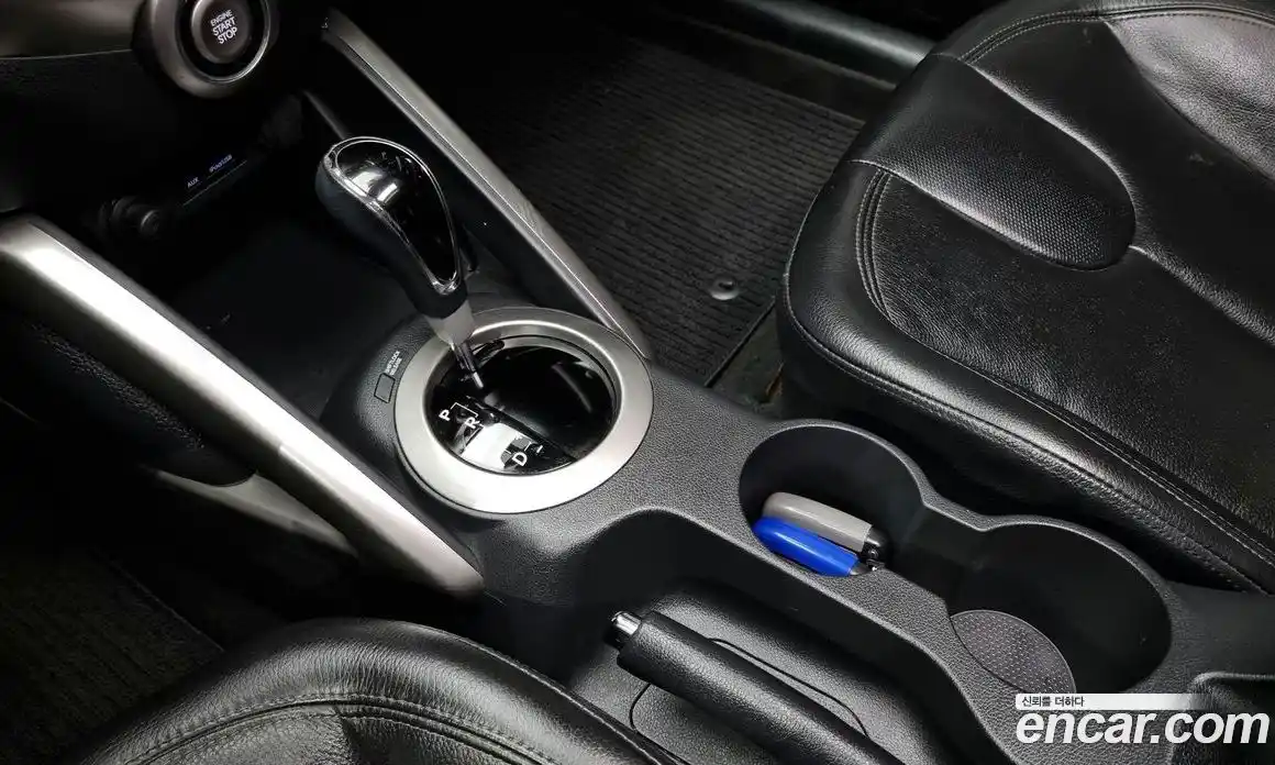 Hyundai Veloster 2012 1.6 Автомат в Москве № 111474, фото 5