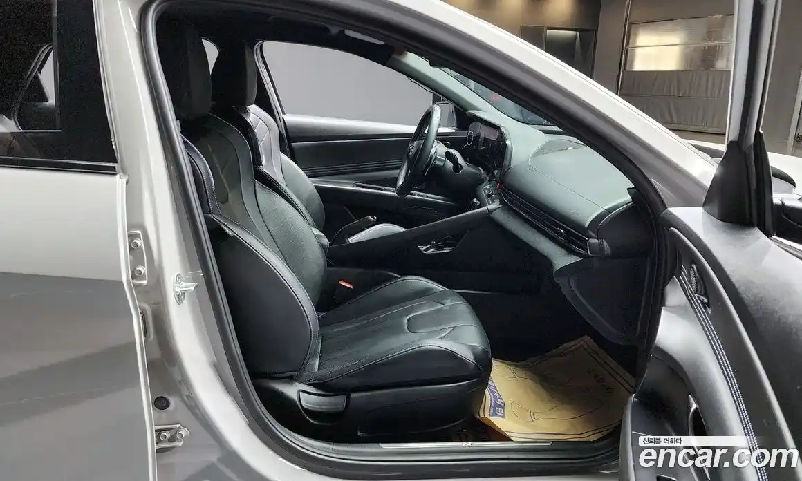 Hyundai Avante 2022 2.0 Автомат в Москве № 111564, фото 11