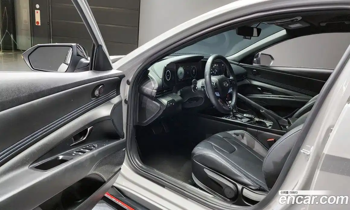 Hyundai Avante 2022 2.0 Автомат в Москве № 111564, фото 16