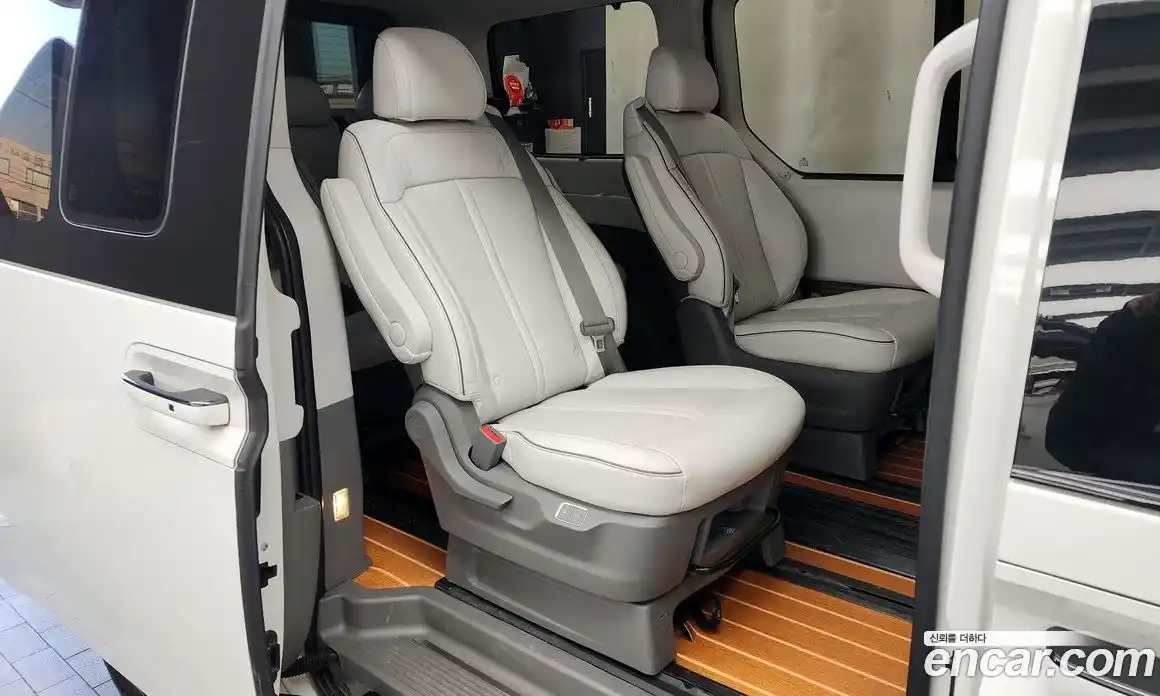 Hyundai Staria 2022 2.2 Автомат в Москве № 112486, фото 17