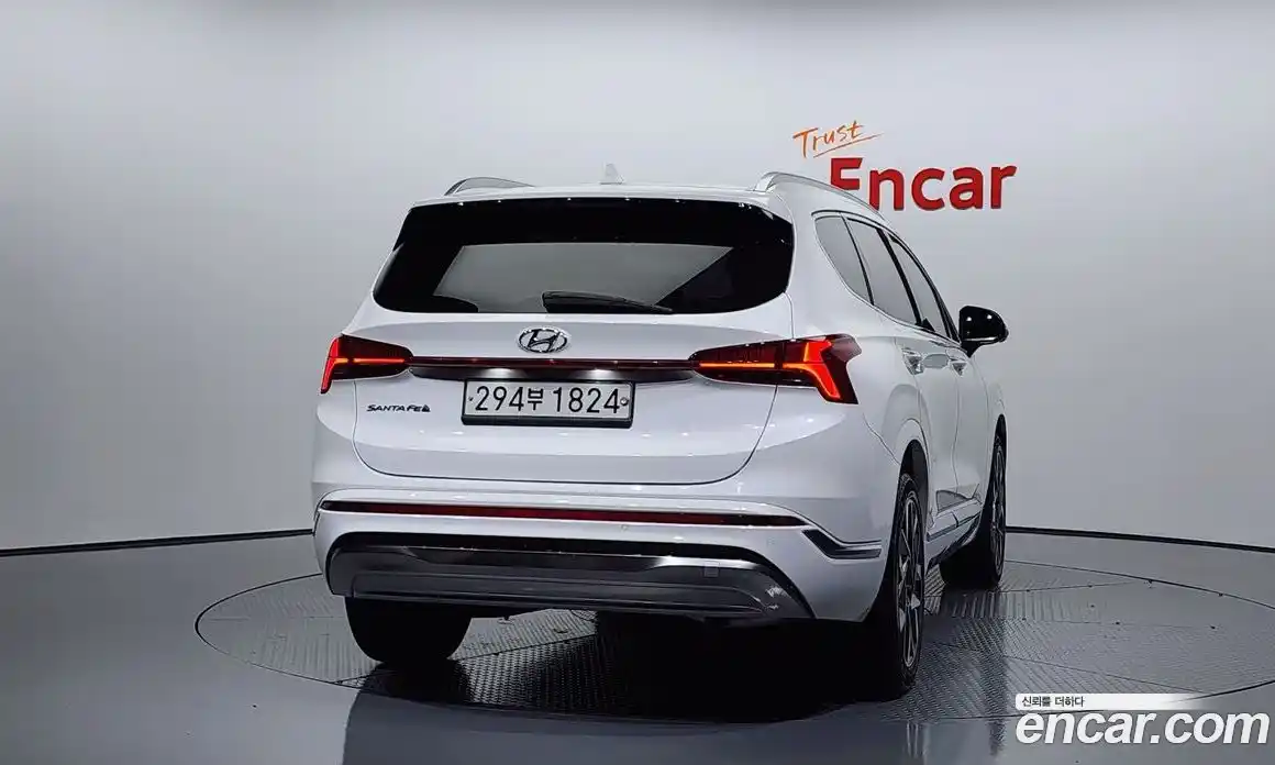 Hyundai Santa Fe 2021 2.2 Автомат в Москве № 112972, фото 19