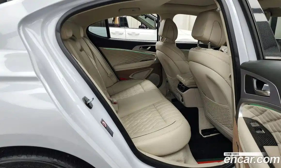 Genesis G70 2019 2.0 Автомат в Москве № 118528, фото 13