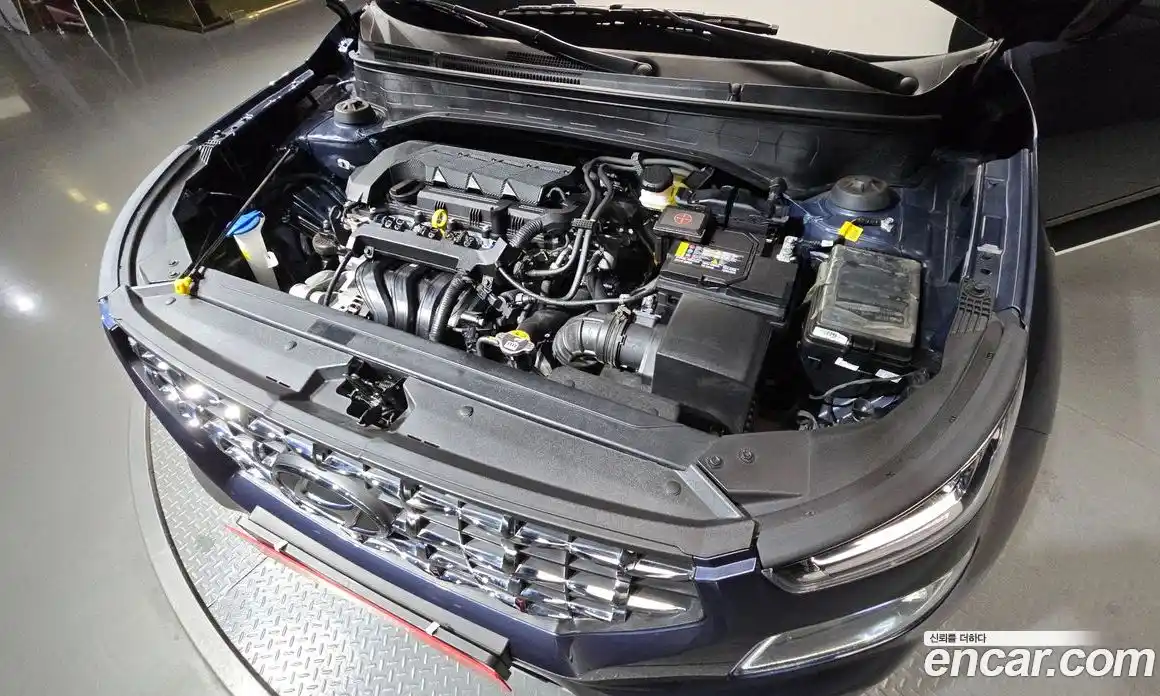 Hyundai Venue 2023 1.6 Автомат в Москве № 118798, фото 16