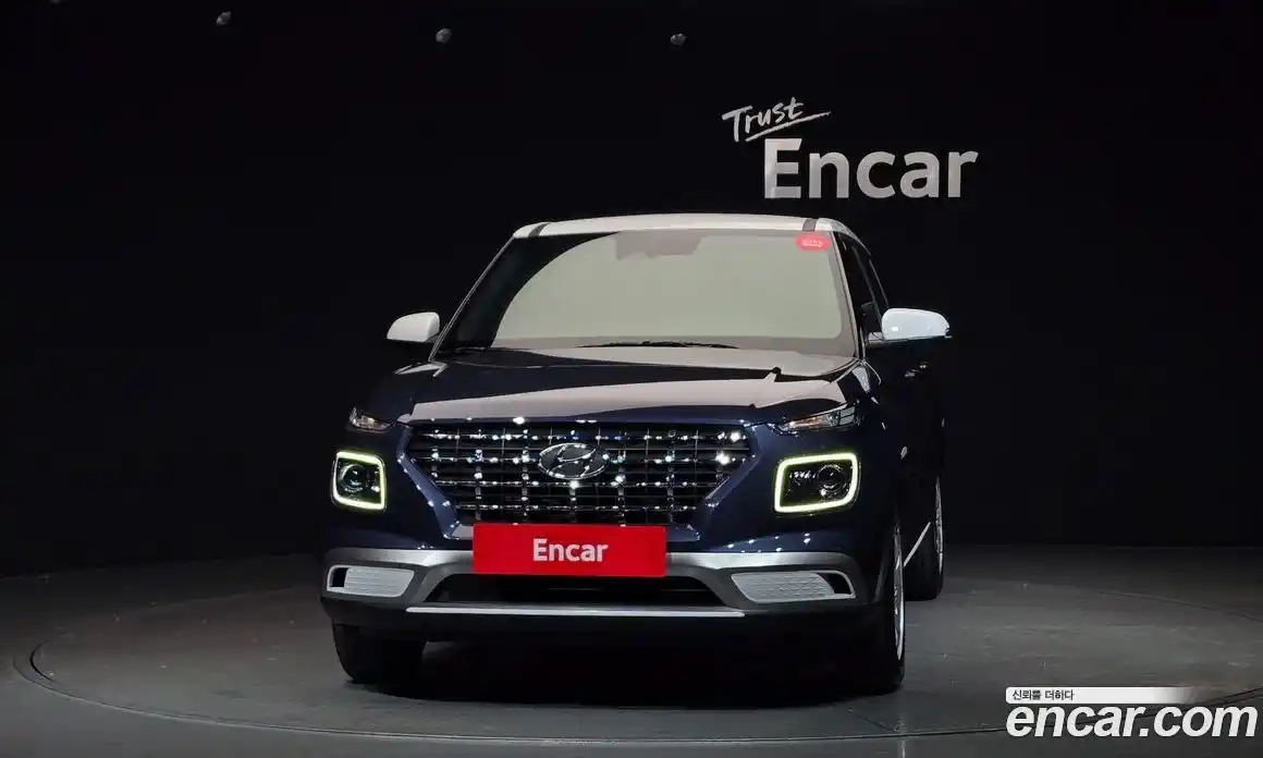 Hyundai Venue 2023 1.6 Автомат в Москве № 118798, фото 17