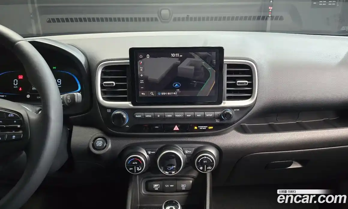 Hyundai Venue 2023 1.6 Автомат в Москве № 118798, фото 20