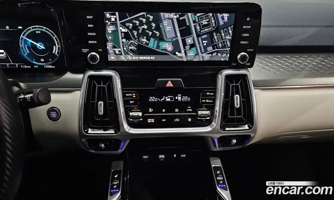 Kia Sorento 2023 1.6 Автомат в Москве № 118895, фото 13