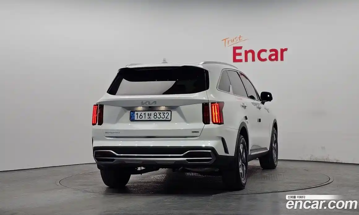 Kia Sorento 2023 1.6 Автомат в Москве № 118895, фото 15