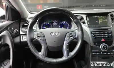 Hyundai Grandeur 2016 2.4 Автомат в Москве № 119690, миниатюра 11