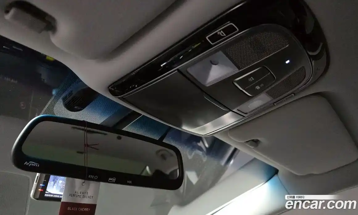 Hyundai Grandeur 2016 2.4 Автомат в Москве № 119690, фото 17