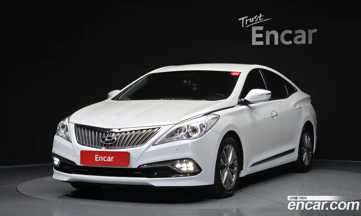 Hyundai Grandeur 2016 2.4 Автомат в Москве № 119690, фото 8