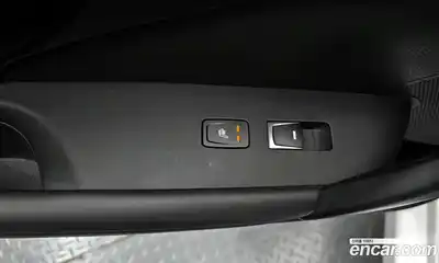 Hyundai Grandeur 2016 2.4 Автомат в Москве № 119690, миниатюра 9