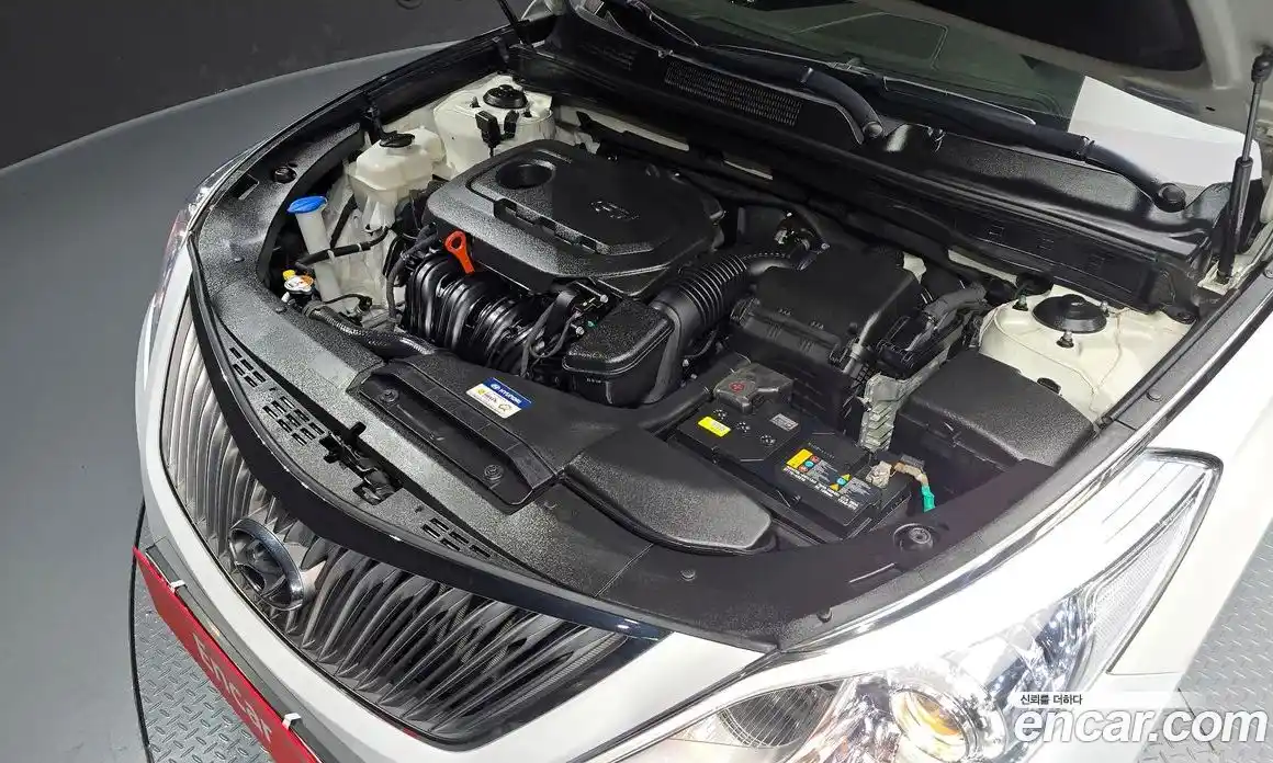 Hyundai Grandeur 2016 2.4 Автомат в Москве № 119690, фото 10