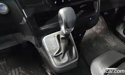 Hyundai Staria 2025 1.6 Автомат в Москве № 119742, миниатюра 10