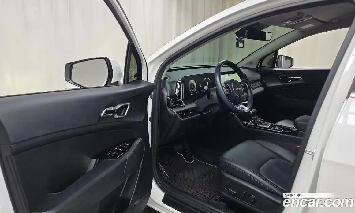 Kia Sportage 2024 1.6 Автомат в Москве № 121112, фото 3