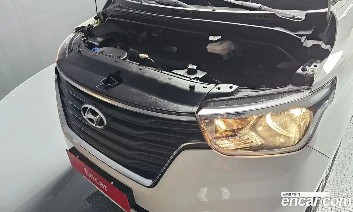 Hyundai Starex 2019 2.5 Автомат в Москве № 122411, фото 20