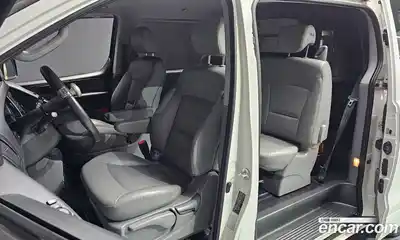 Hyundai Starex 2019 2.5 Автомат в Москве № 122411, миниатюра 4