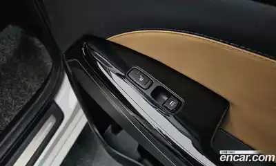 Kia K7 2021 2.5 Автомат в Москве № 122887, миниатюра 2