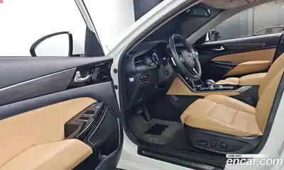 Kia K7 2021 2.5 Автомат в Москве № 122887, миниатюра 4