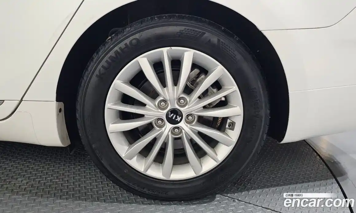 Kia K7 2021 2.5 Автомат в Москве № 122887, фото 6